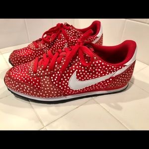 Red Polka Dot Nike shoes 8.5w